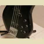 Yamaha bass -  6 of 6
